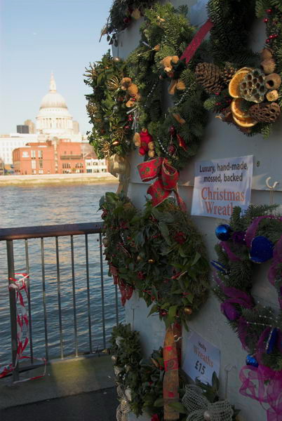 Bankside Frost Fair &copy; Peter Marshall, 2006