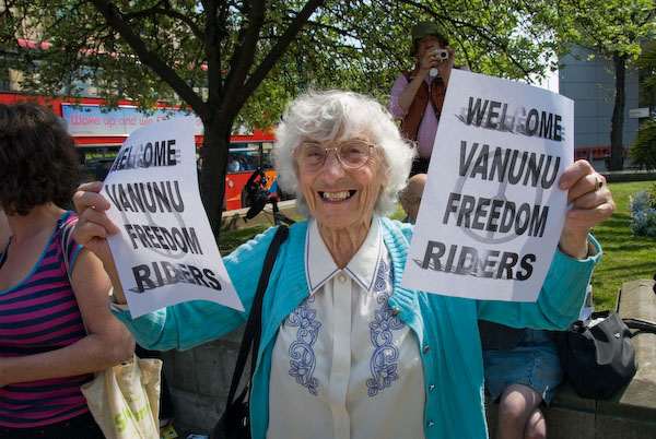 Vanunu Freedom Ride. &copy; 2007, Peter Marshall